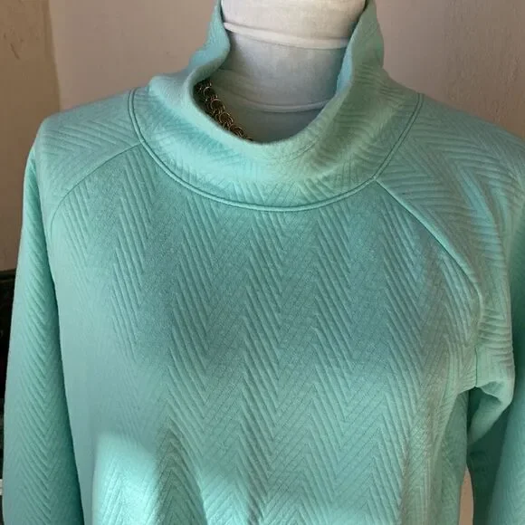 Mint green colored Textured tel gear pullover top with cowl neck size med - Picture 2 of 8